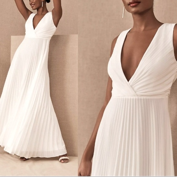 Badgley Mischka x BHLDN Sloane 0 & 6 Off White Pleated V-Neck Maxi Wedding Gown - Picture 7 of 8